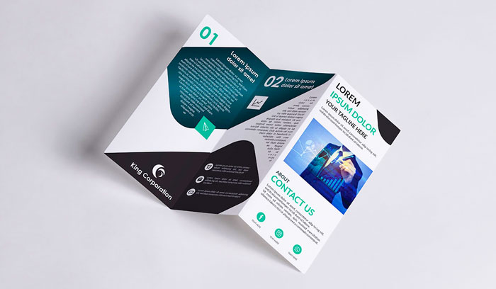 z-fold brochure design service
