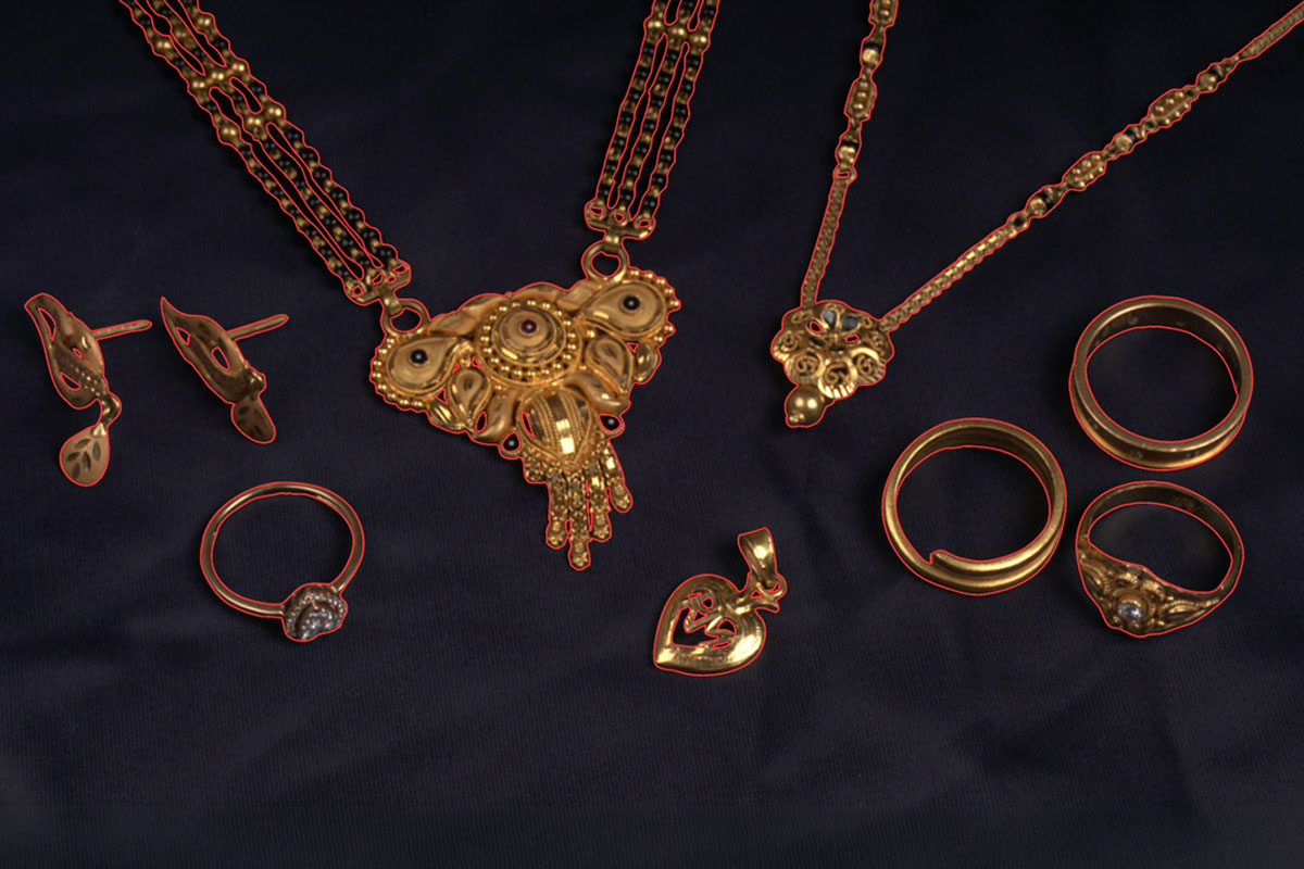 Necklace and fine chain jewelry clipping path necklace and fine chain jewelry clipping path